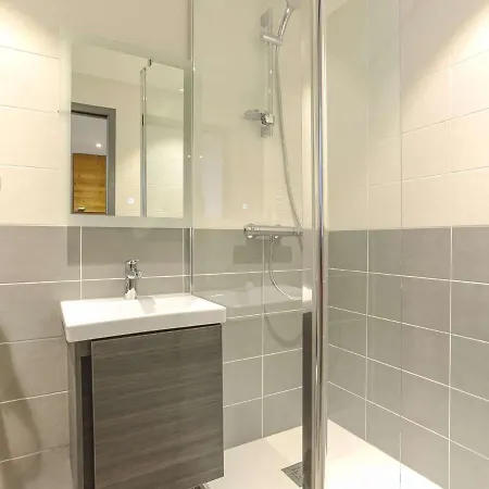 Cosy 4 Pers, 2 Ch, Depart Aux Pieds, Expose Sud, Proche Commerces - Fr-1-545-42 * Val Thorens