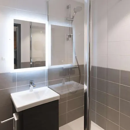 Cosy 4 Pers, 2 Ch, Depart Aux Pieds, Expose Sud, Proche Commerces - Fr-1-545-42
