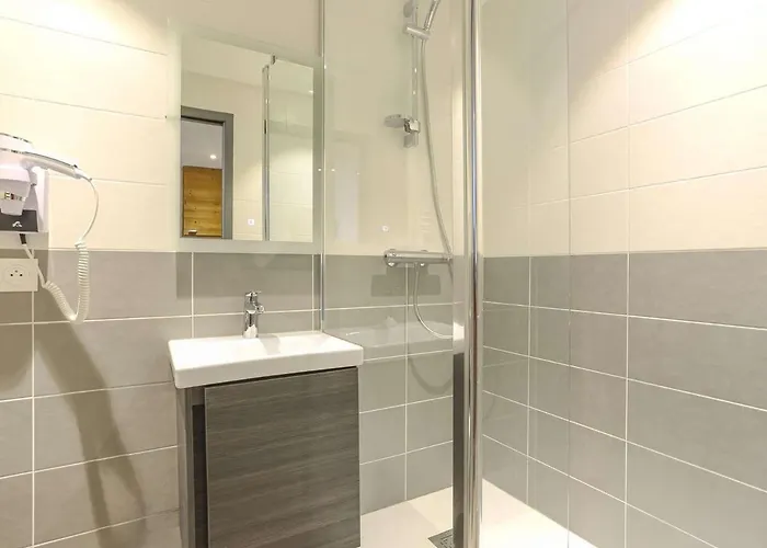 Cosy 4 Pers, 2 Ch, Depart Aux Pieds, Expose Sud, Proche Commerces - Fr-1-545-42 * Val Thorens